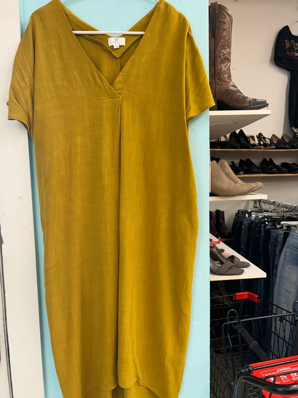 Relaxed V-Neck High-Low Dress in Mustard